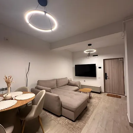 Apartment Oasis Meraki Free Pool
