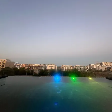 Oasis Meraki Free Pool Apartament *